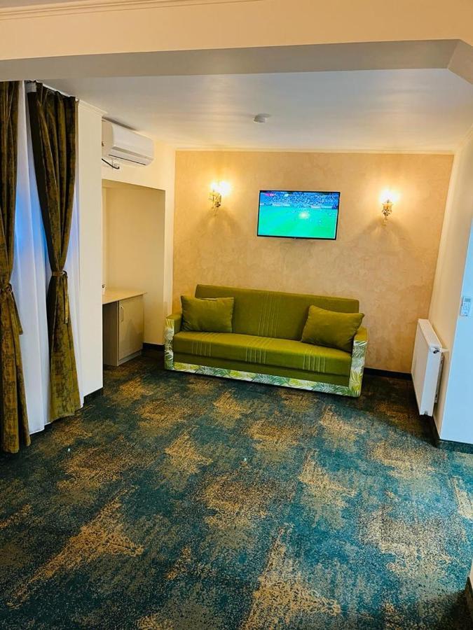 Hotel La Ane Babadag Esterno foto